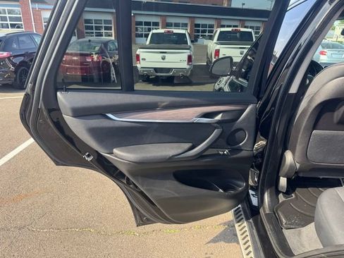 Used 2015 BMW X5 xDrive35i AWD/4WD image 28