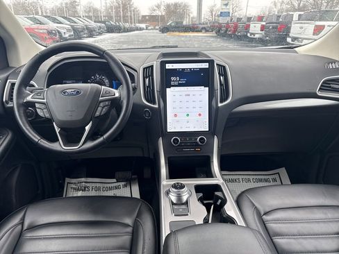 Used 2024 Ford Edge SEL w/ Convenience Package image 18