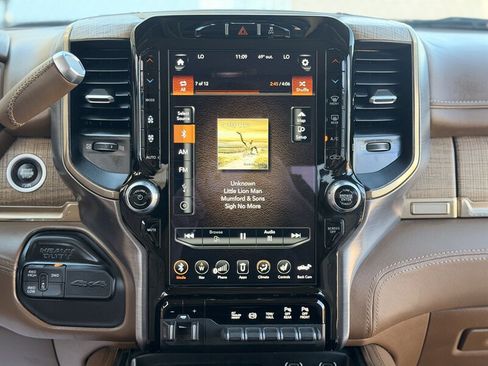 Used 2019 RAM 3500 Limited image 18