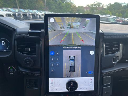 New 2025 Ford F150 Lightning Platinum image 38