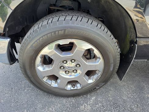 Used 2011 Ford F150 XLT w/ XLT Chrome Pkg AWD/4WD image 37