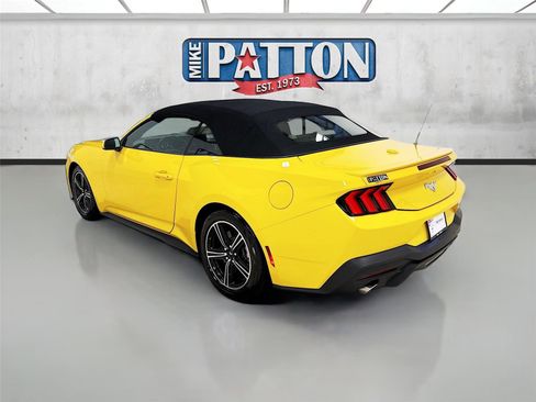 Used 2024 Ford Mustang Premium image 5