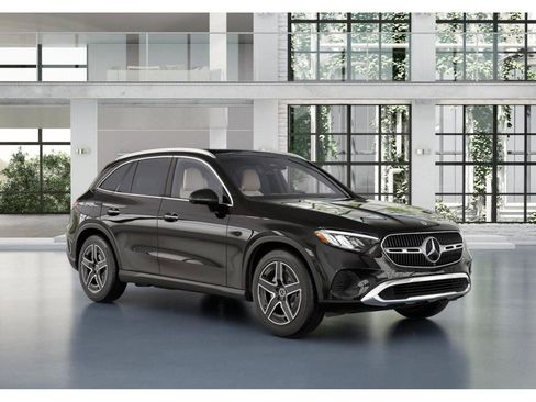 New 2026 Mercedes-Benz GLC 300 4MATIC image 11