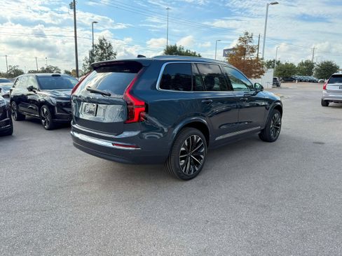 New 2026 Volvo XC90 B6 Plus w/ Protection Package Premier image 6