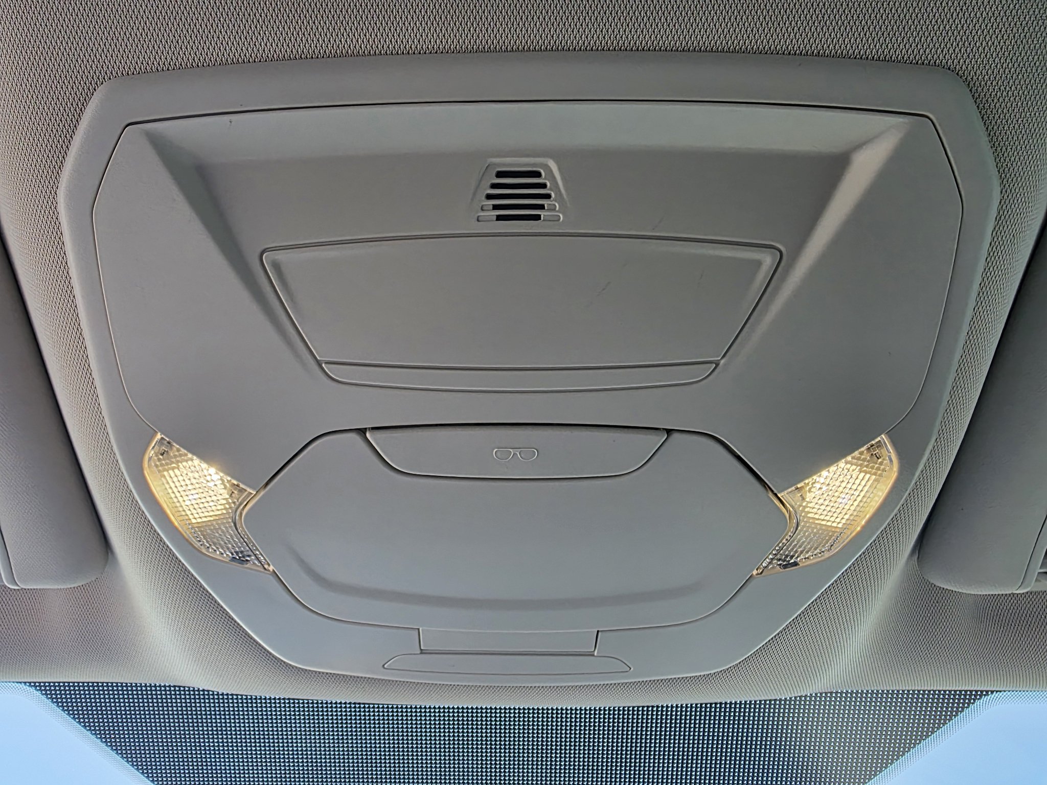 Used 2019 Ford Escape SE FWD image 30