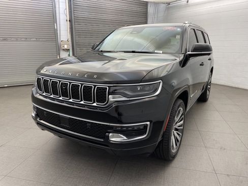 New 2025 Jeep Wagoneer Series II image 8