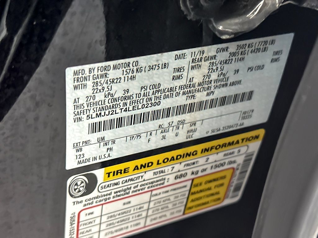 Used 2020 Lincoln Navigator Reserve AWD/4WD image 29