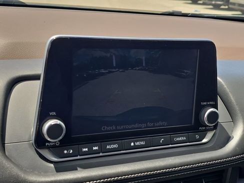 Certified 2023 Nissan Rogue SV w/ SV Premium B Package AWD/4WD image 25