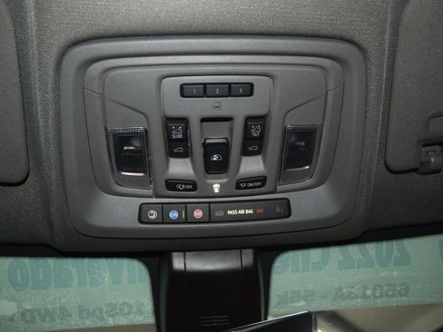 Used 2022 Chevrolet Silverado 2500 LTZ w/ LTZ Premium Package AWD/4WD image 56