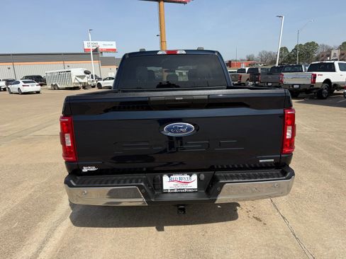 Used 2023 Ford F150 XLT image 6