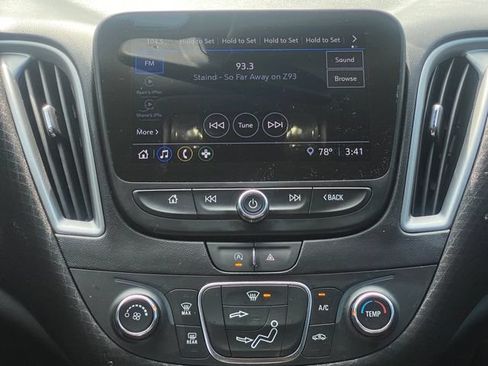 Used 2024 Chevrolet Malibu RS FWD image 24