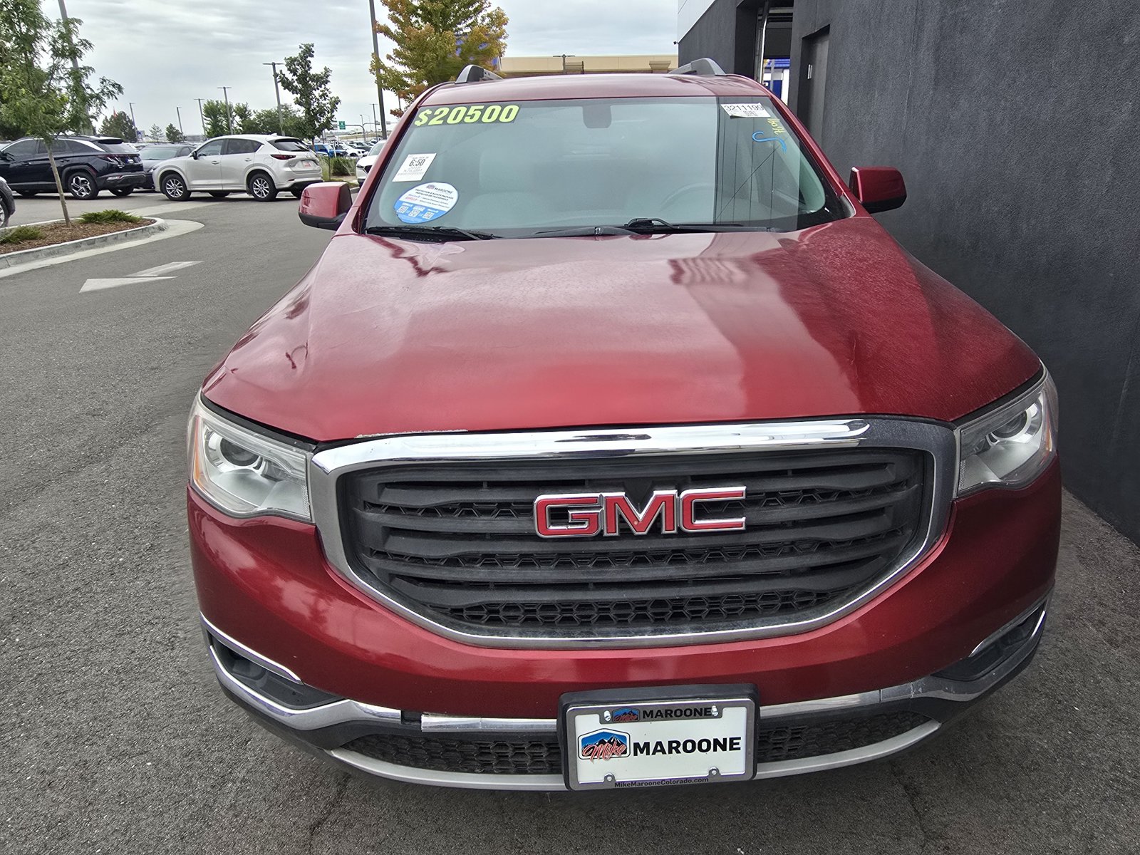 Used 2019 GMC Acadia SLT FWD image 16