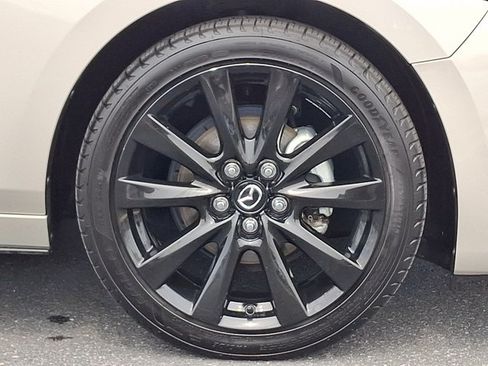 Used 2025 MAZDA MAZDA3 s FWD image 8