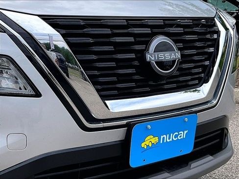 Used 2023 Nissan Rogue SV AWD/4WD image 29
