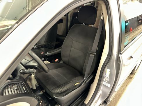 Used 2015 Dodge Grand Caravan SE w/ Quick Order Package 29E SE image 16