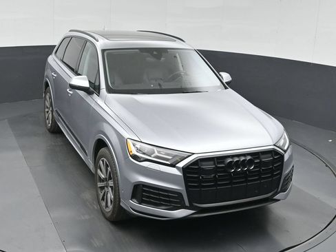 Used 2023 Audi Q7 2.0T Premium Plus w/ Premium Plus Package AWD/4WD image 36