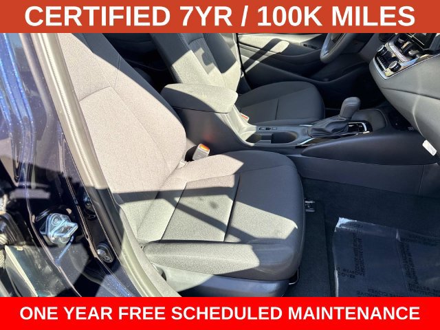 Used 2025 Toyota Corolla LE w/ LE Premium Package FWD image 9