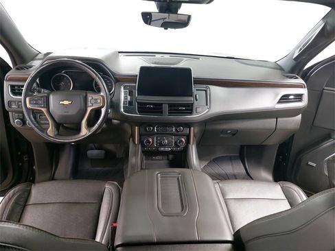 Used 2021 Chevrolet Suburban High Country image 11