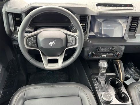 New 2025 Ford Bronco Badlands image 17