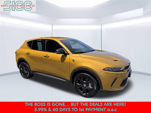 Used 2024 Dodge Hornet R/T w/ R/T Blacktop Package AWD/4WD image 8