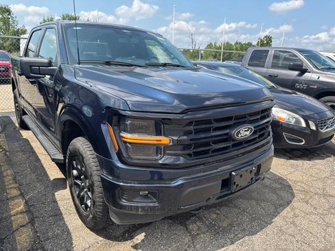 Used 2024 Ford F150 XLT w/ XLT Black Appearance Package AWD/4WD image 28
