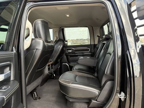 Used 2024 RAM 4500 Laramie AWD/4WD image 13