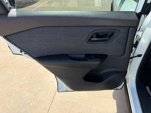 Certified 2023 Nissan Rogue S AWD/4WD image 14