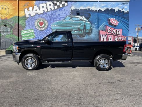 Certified 2022 RAM 3500 Tradesman image 2