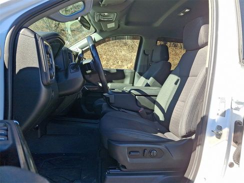 Used 2019 Chevrolet Silverado 1500 RST image 13