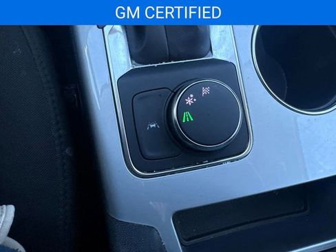 Certified 2025 Chevrolet Blazer LT FWD image 16