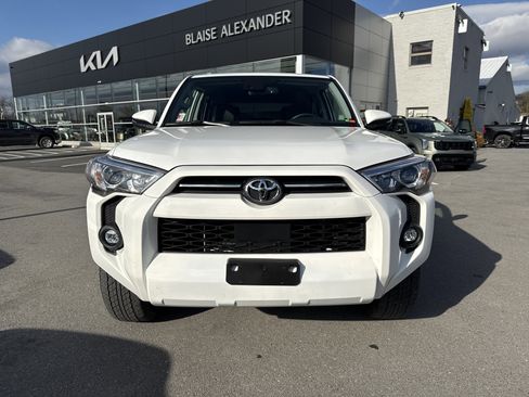 Used 2024 Toyota 4Runner SR5 Premium image 9