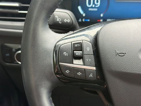 Used 2024 Ford Escape Platinum AWD/4WD image 28