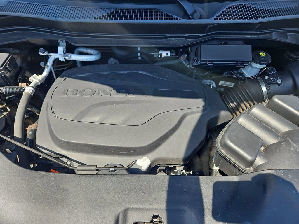 Certified 2022 Honda Pilot Elite image 40