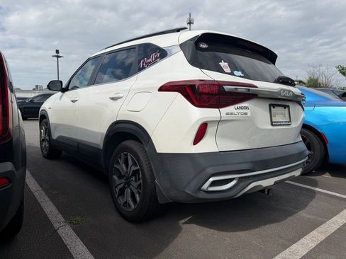 Certified 2023 Kia Seltos EX AWD/4WD image 4