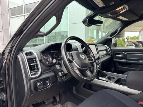 Used 2022 RAM 2500 Big Horn w/ Level C Equiment Group AWD/4WD image 26