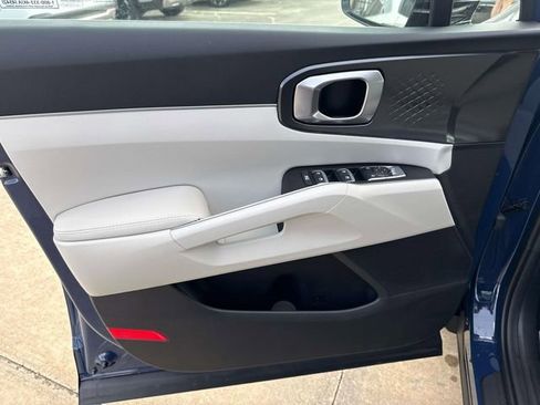 New 2026 Kia Sorento S w/ S Panoramic Sunroof Package FWD image 21