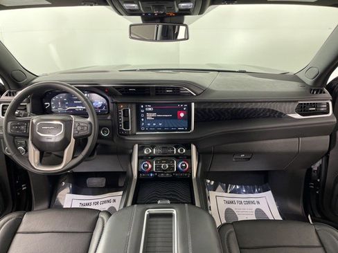 Used 2023 GMC Yukon Denali w/ Max Trailering Package AWD/4WD image 35