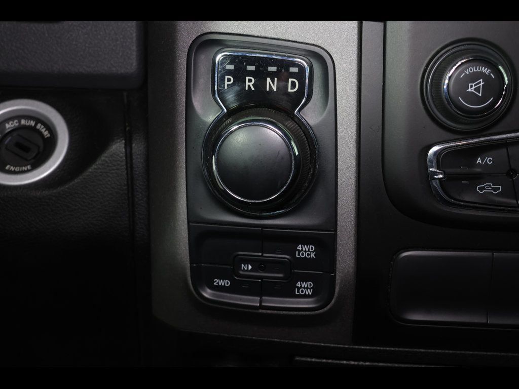 Used 2019 RAM 1500 Express w/ Express Value Package AWD/4WD image 21