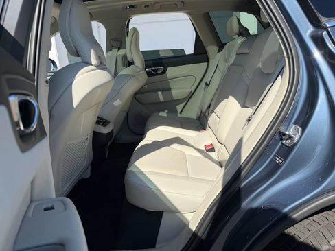 Used 2019 Volvo XC60 T5 Inscription AWD/4WD image 18