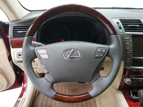 Used 2012 Lexus LS 460 w/ Luxury Value Edition RWD image 18