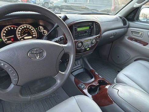 Used 2007 Toyota Sequoia Limited image 30