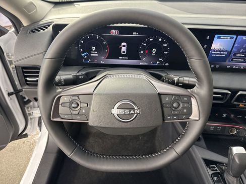 New 2026 Nissan Sentra SV w/ SV Convenience Package FWD image 12
