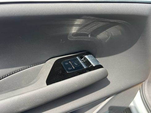 New 2026 Volvo EX90 Plus AWD/4WD image 10