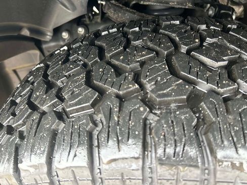 Used 2023 RAM 1500 Big Horn image 10