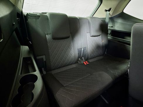 Used 2019 Volkswagen Atlas S image 30