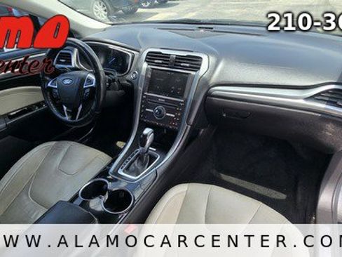 Used 2016 Ford Fusion Titanium FWD image 15