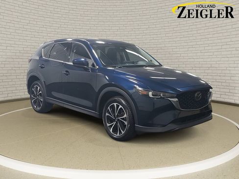 Used 2022 MAZDA CX-5 AWD 2.5 S w/ Premium Package image 3