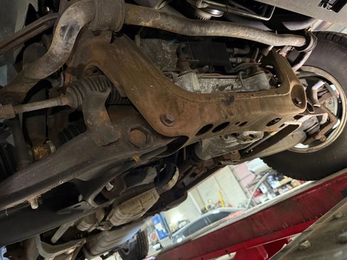 Used 1999 Ford Explorer 4WD 4-Door image 72