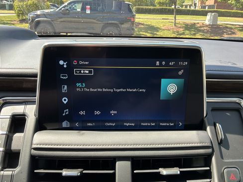 Used 2022 Chevrolet Tahoe High Country AWD/4WD image 23