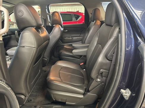 Used 2017 GMC Acadia Limited SLT image 25